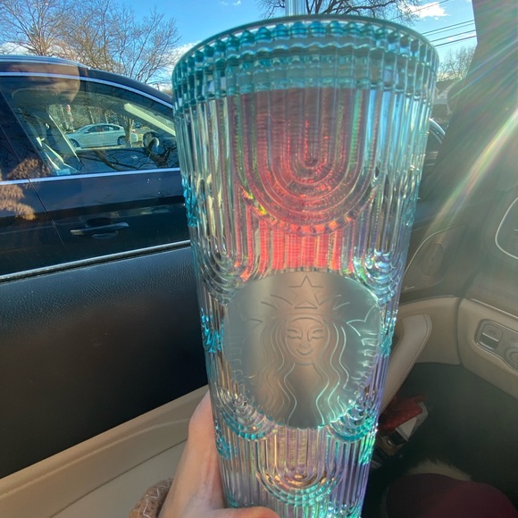 Starbucks Tumbler Mermaid Scale Iridescent - Venti 24oz - Picture 7 of 9